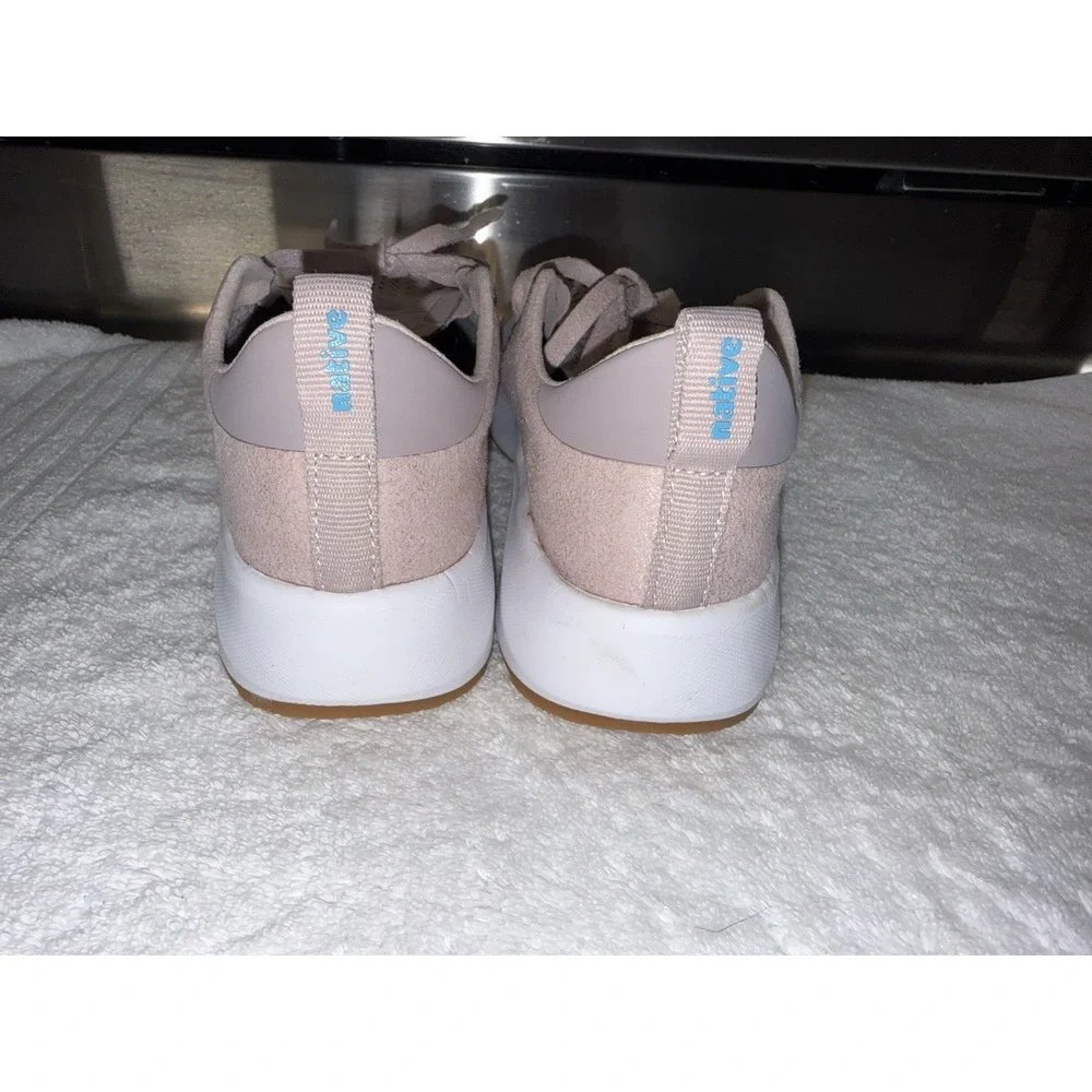 Native Pink Apollo Perforated Sneakers Women's Size 7 EUC - Picture 4 of 9